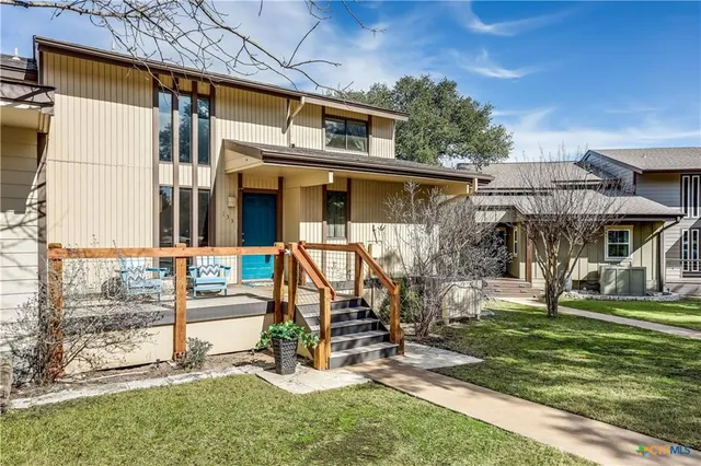 $390,000 | 133 Comanche Drive, Point Venture, TX 78645