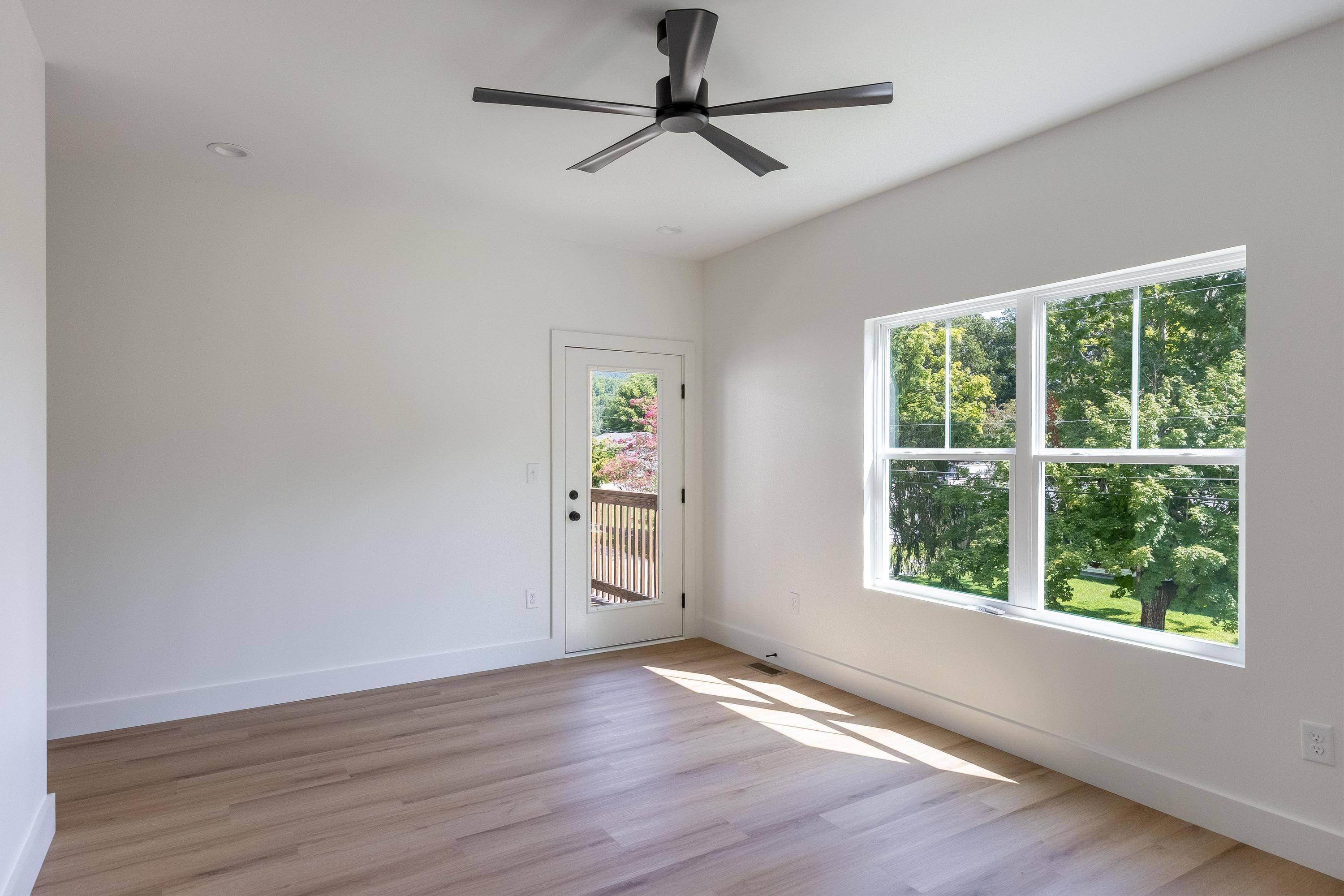 331 Isbill Road Chattanooga, TN 37419 - Photo 25 of 41 2026_08_August_331_Isbill_Rd_0037