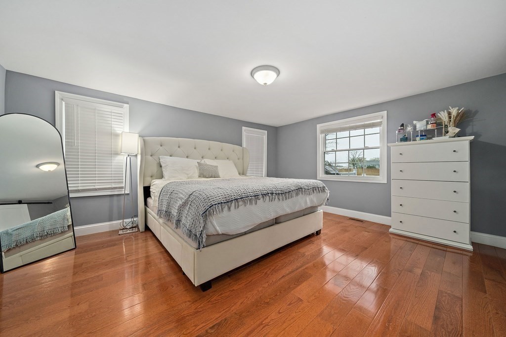10 Curlew Road Quincy, MA 02169 - Photo 15 of 34 Gallery Image 15