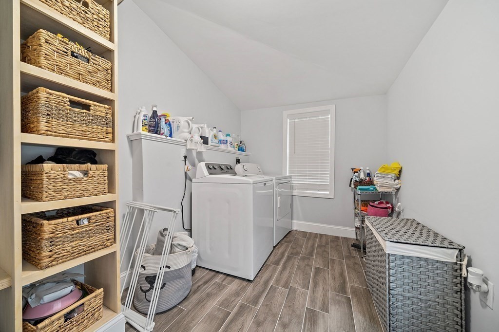 10 Curlew Road Quincy, MA 02169 - Photo 19 of 34 Gallery Image 19