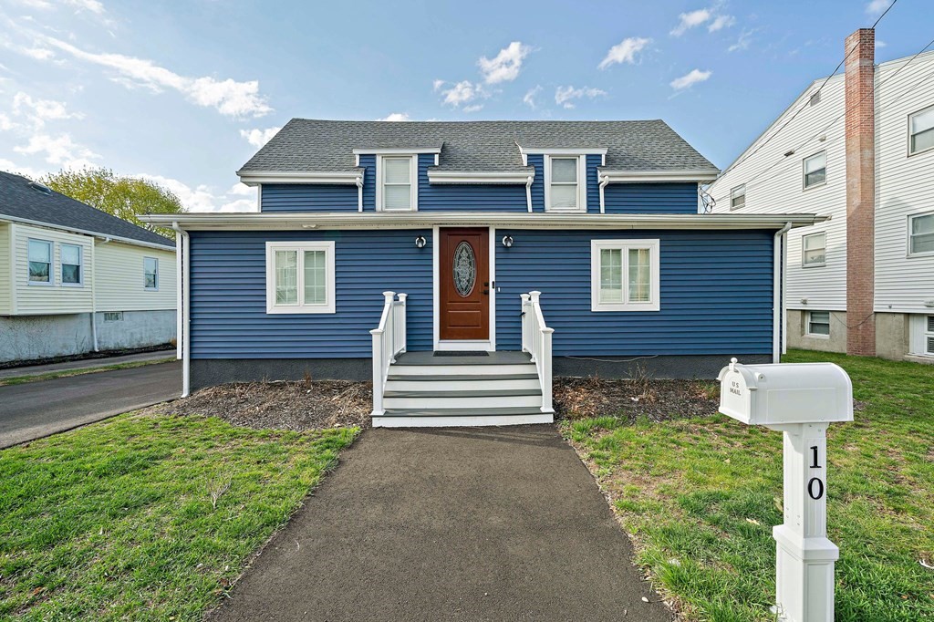 10 Curlew Road Quincy, MA 02169 - Photo 2 of 34 Gallery Image 2