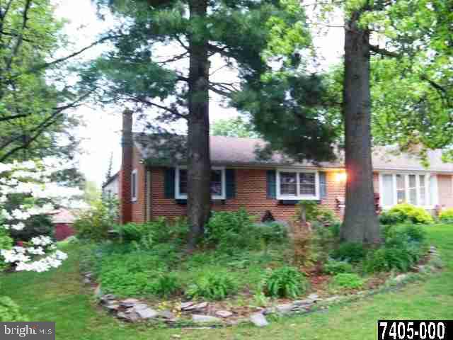 3551 Willow Road Dover, PA 17315 - Photo 3 of 18 Gallery Image 3