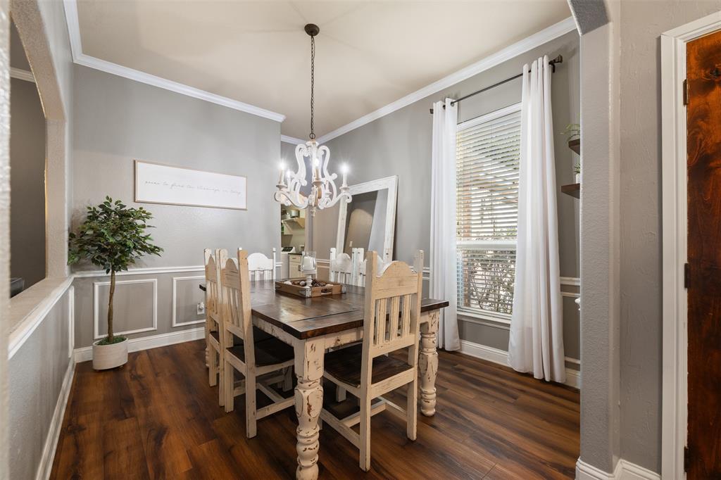 5200 Medallion Court Midlothian, TX 76065 - Photo 13 of 40