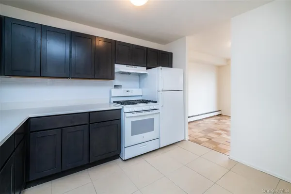 $3,000 | 125 Lake Street, Unit 5G NORTH, White Plains, NY 10604