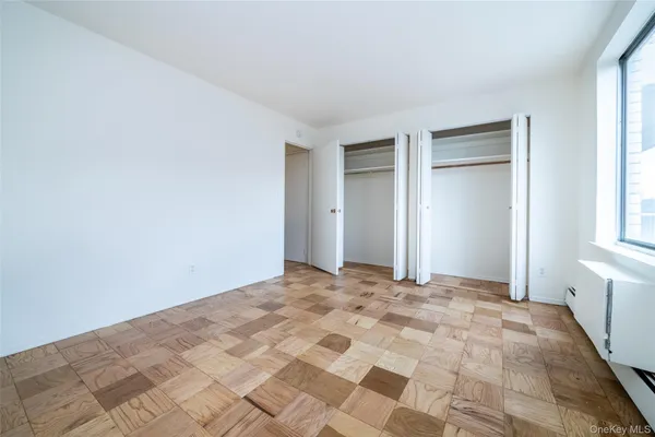 $3,000 | 125 Lake Street, Unit 5G NORTH, White Plains, NY 10604