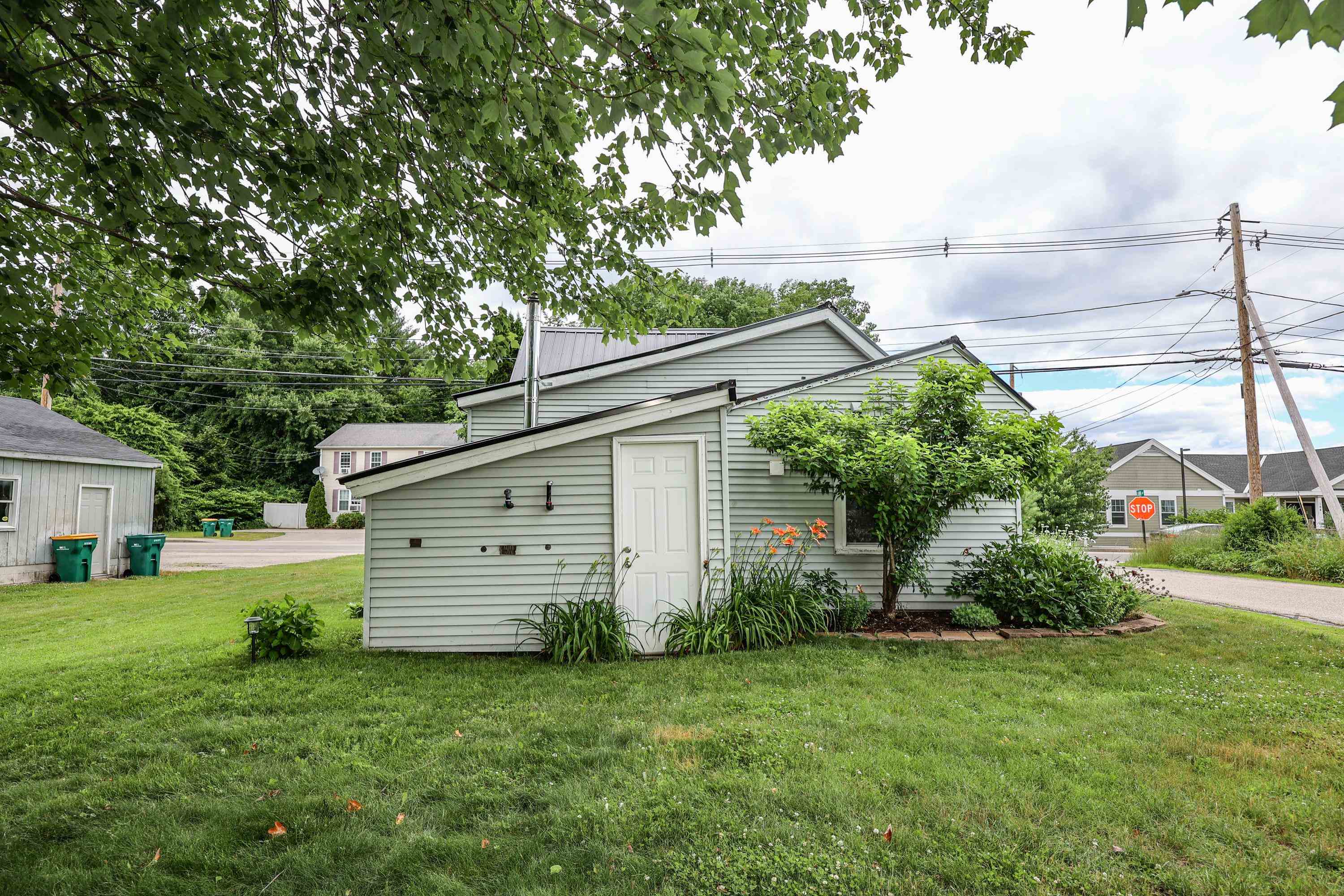 185 Brock Street Rochester, NH 03867 - Photo 40 of 40