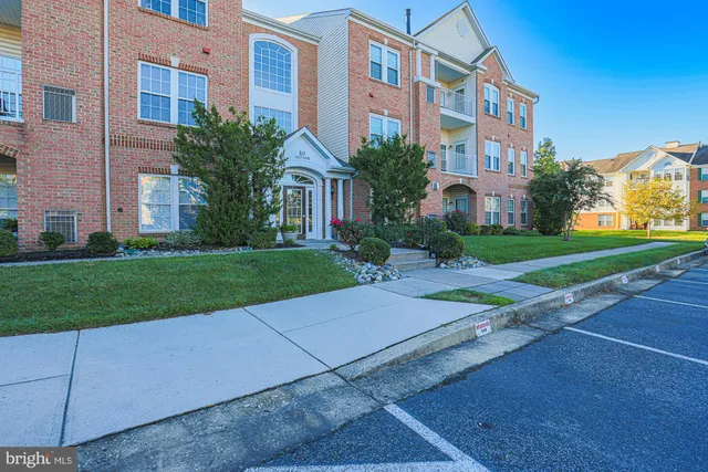 $249,900 | 5488 Glenthorne Court, Unit 5488, Baltimore, MD 21237