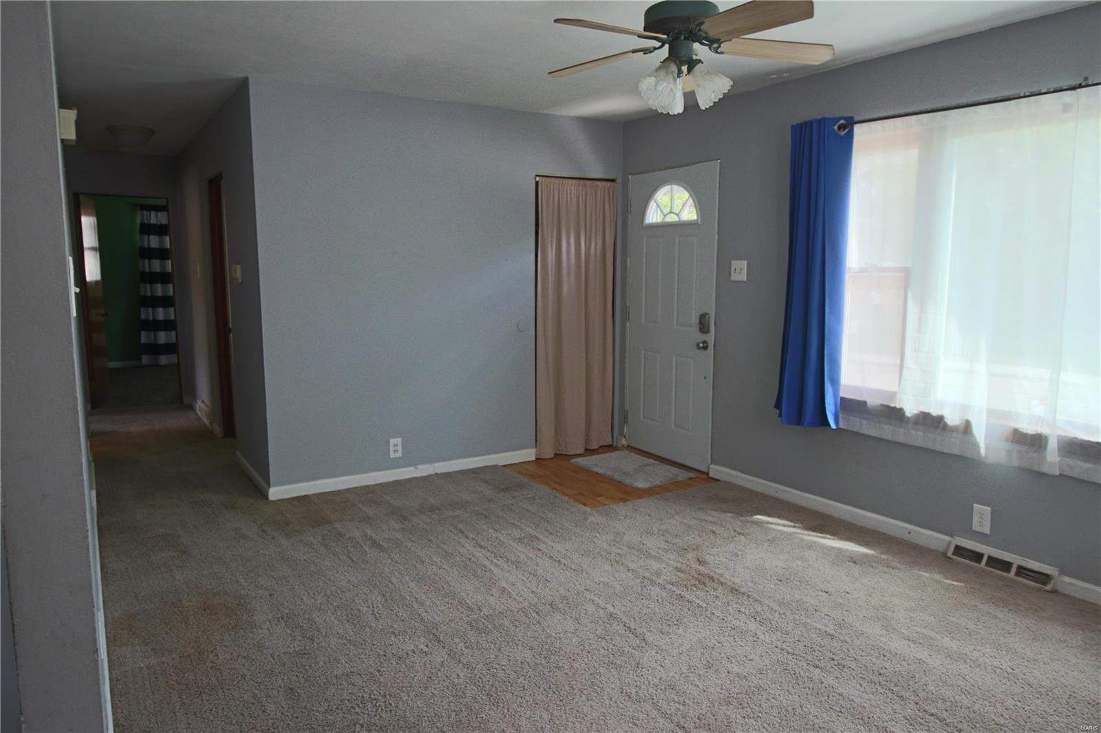 219 Pleasant Ridge Road Fairview Heights, IL 62208 - Photo 5 of 19 Gallery Image 5