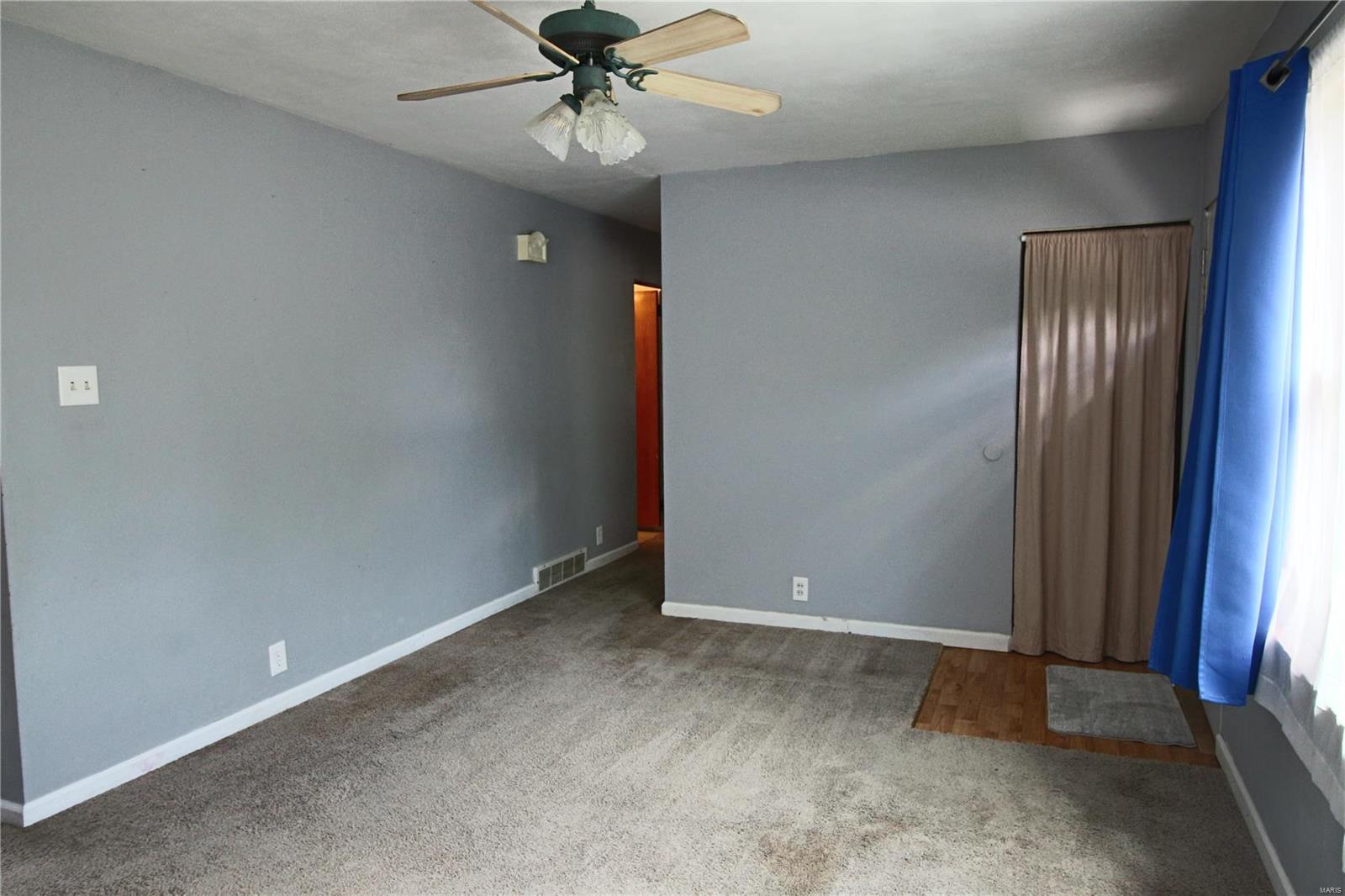 219 Pleasant Ridge Road Fairview Heights, IL 62208 - Photo 7 of 19 Gallery Image 7