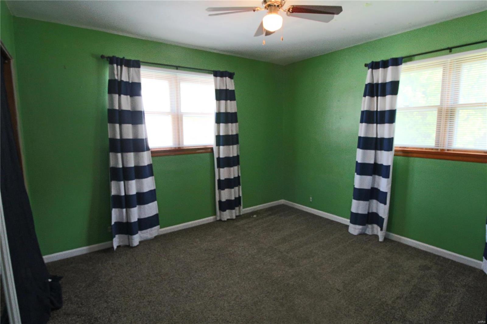 219 Pleasant Ridge Road Fairview Heights, IL 62208 - Photo 9 of 19 Gallery Image 9