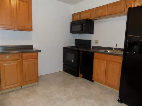 $950 | 700 North Calhoun Street, Unit B2, Tallahassee, FL 32303
