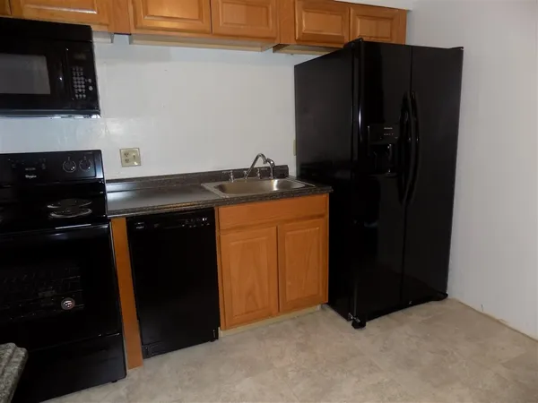 $950 | 700 North Calhoun Street, Unit B2, Tallahassee, FL 32303