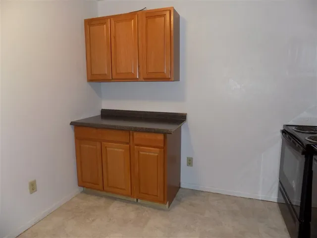 $950 | 700 North Calhoun Street, Unit B14, Tallahassee, FL 32303