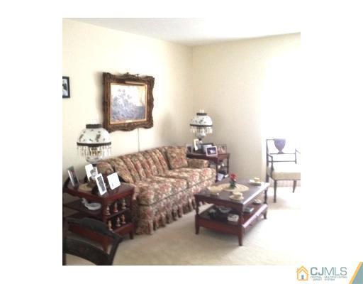 14 Parsons Road East Brunswick, NJ 08816 - Photo 11 of 21 Gallery Image 11