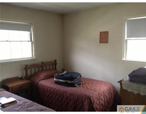 14 Parsons Road East Brunswick, NJ 08816 - Photo 13 of 21 Gallery Image 13