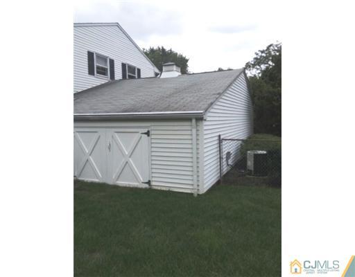 14 Parsons Road East Brunswick, NJ 08816 - Photo 15 of 21 Gallery Image 15