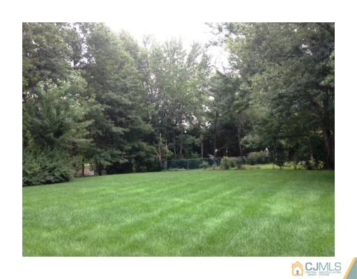 14 Parsons Road East Brunswick, NJ 08816 - Photo 16 of 21 Gallery Image 16