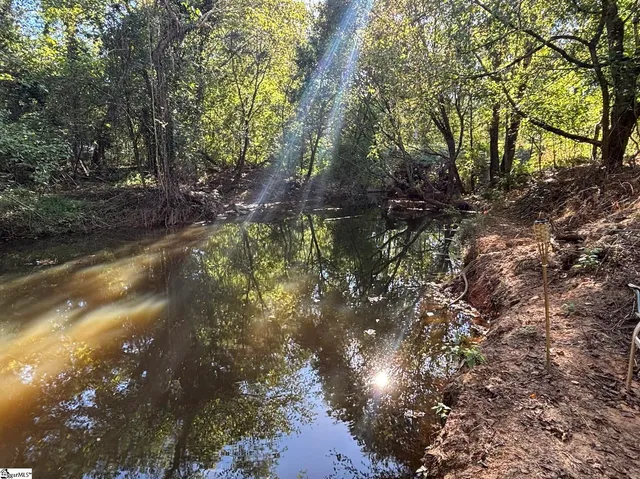 $1,250,000 | 3682 North 14th Highway, Greer, SC 29651