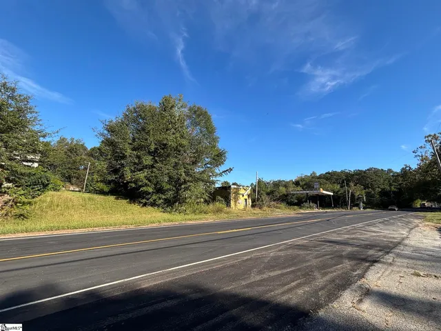 $1,250,000 | 3682 North 14th Highway, Greer, SC 29651