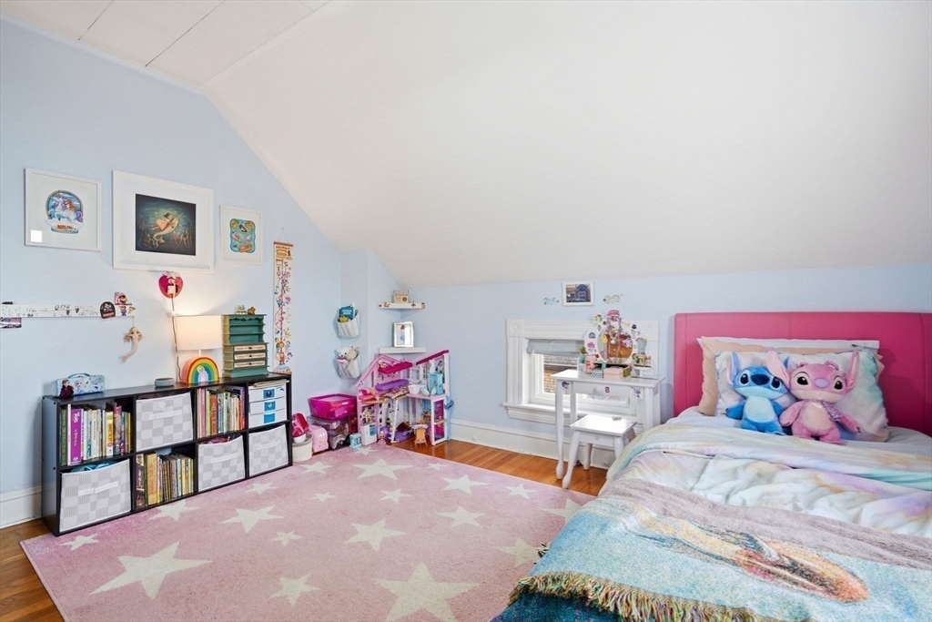73 Moore Street Fall River, MA 02720 - Photo 22 of 30