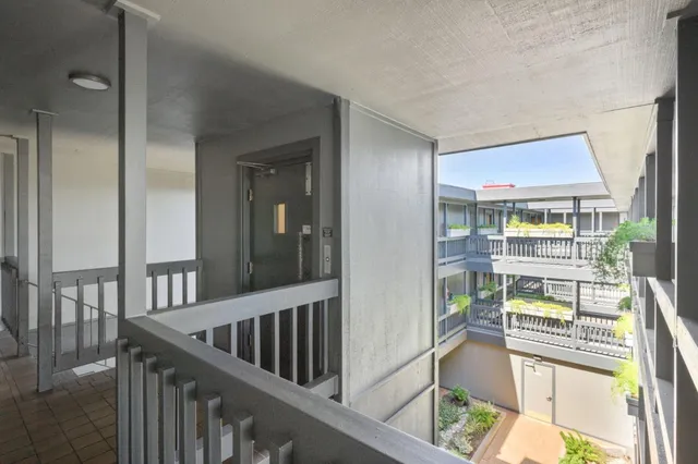 $998,000 | 425 Anchor Road, Unit 317, San Mateo, CA 94404