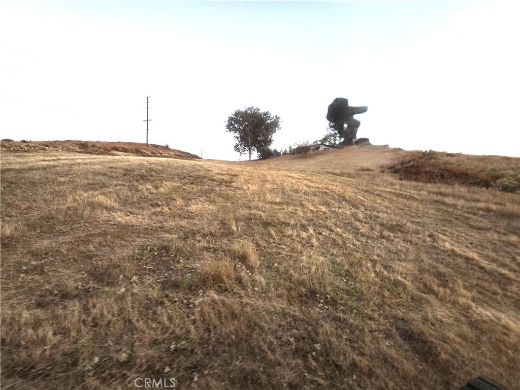 30925 Nicolas Road Temecula, CA 92591 - Photo 13 of 27
