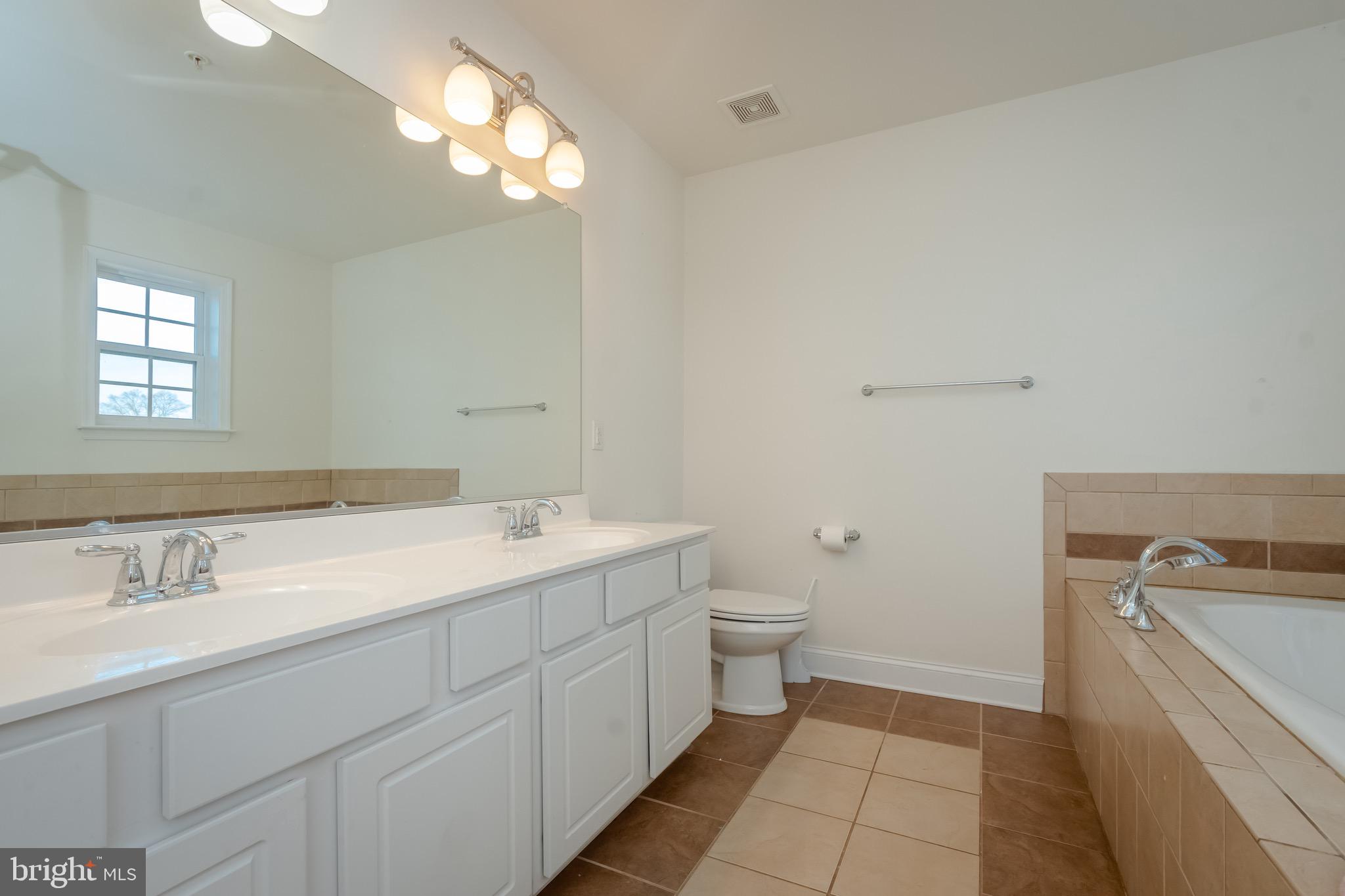 1226 Seneca Road Baltimore, MD 21220 - Photo 13 of 78 Gallery Image 13