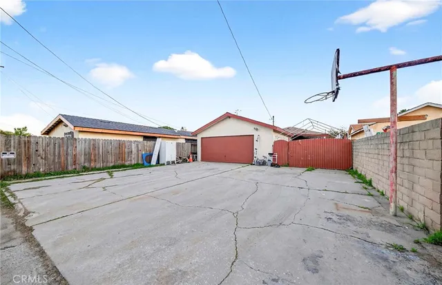 $815,000 | 1661 256th Street West, Harbor City, CA 90710