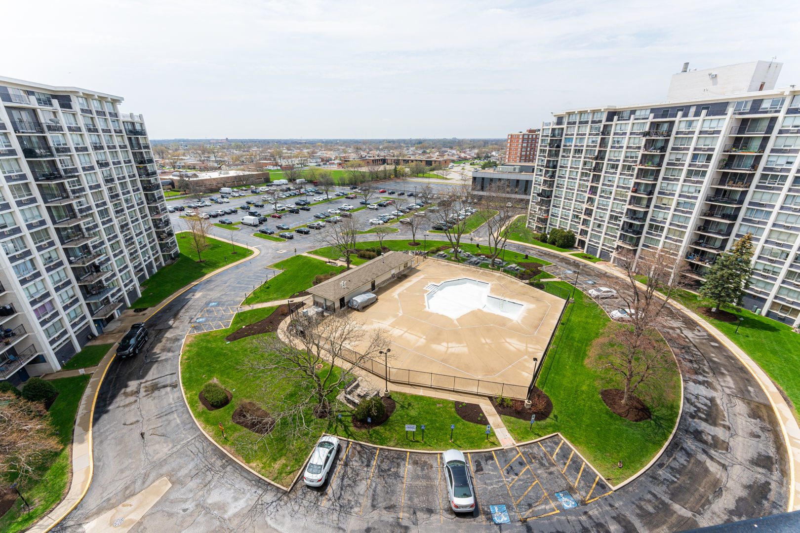8801 Golf Road, Unit 10D Niles, IL 60714 - Photo 23 of 24 a view of a pool