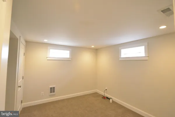 $3,575 | 3817 Ren Road, Fairfax, VA 22030