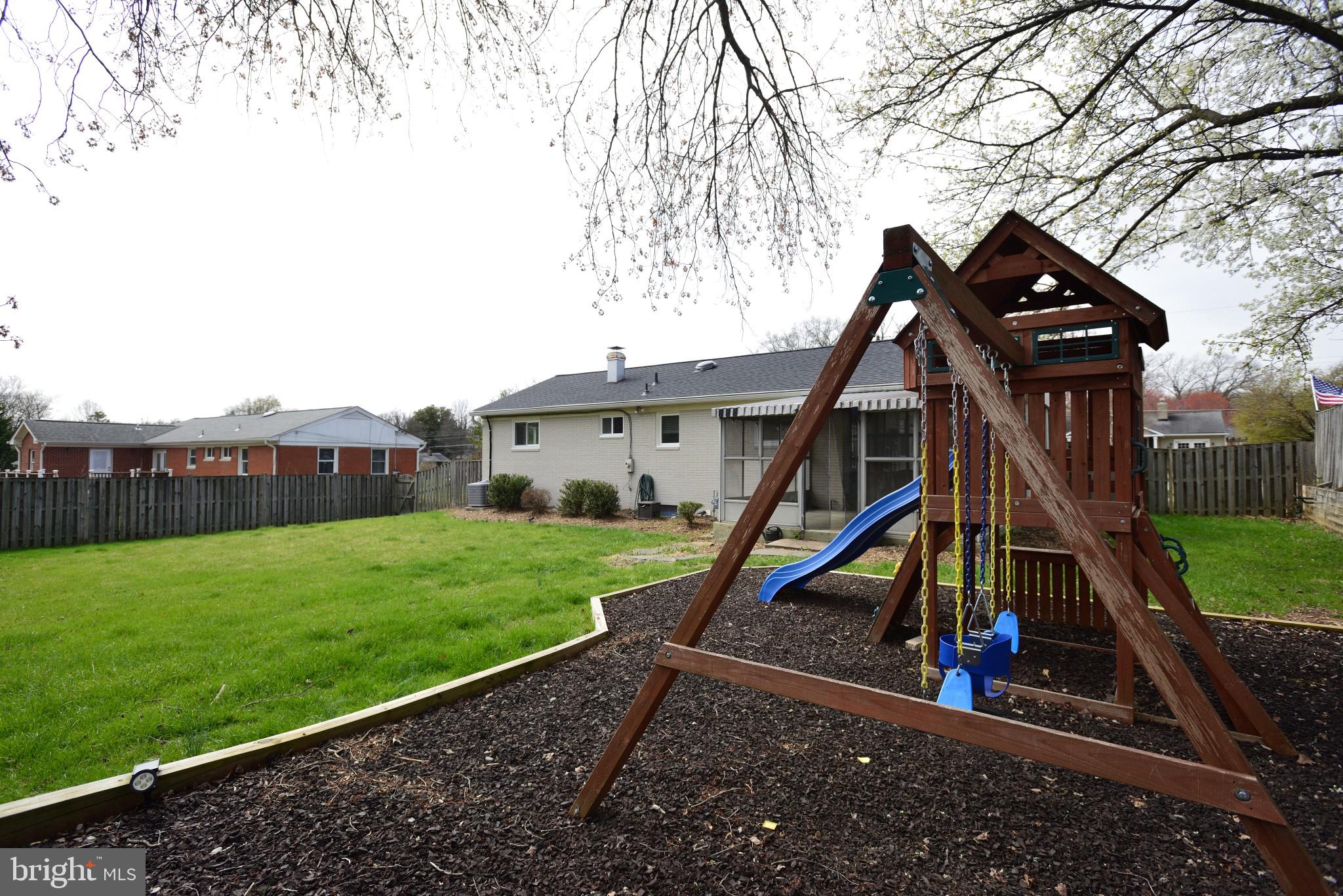 3817 Ren Road Fairfax, VA 22030 - Photo 19 of 19