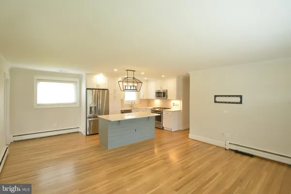 $3,575 | 3817 Ren Road, Fairfax, VA 22030