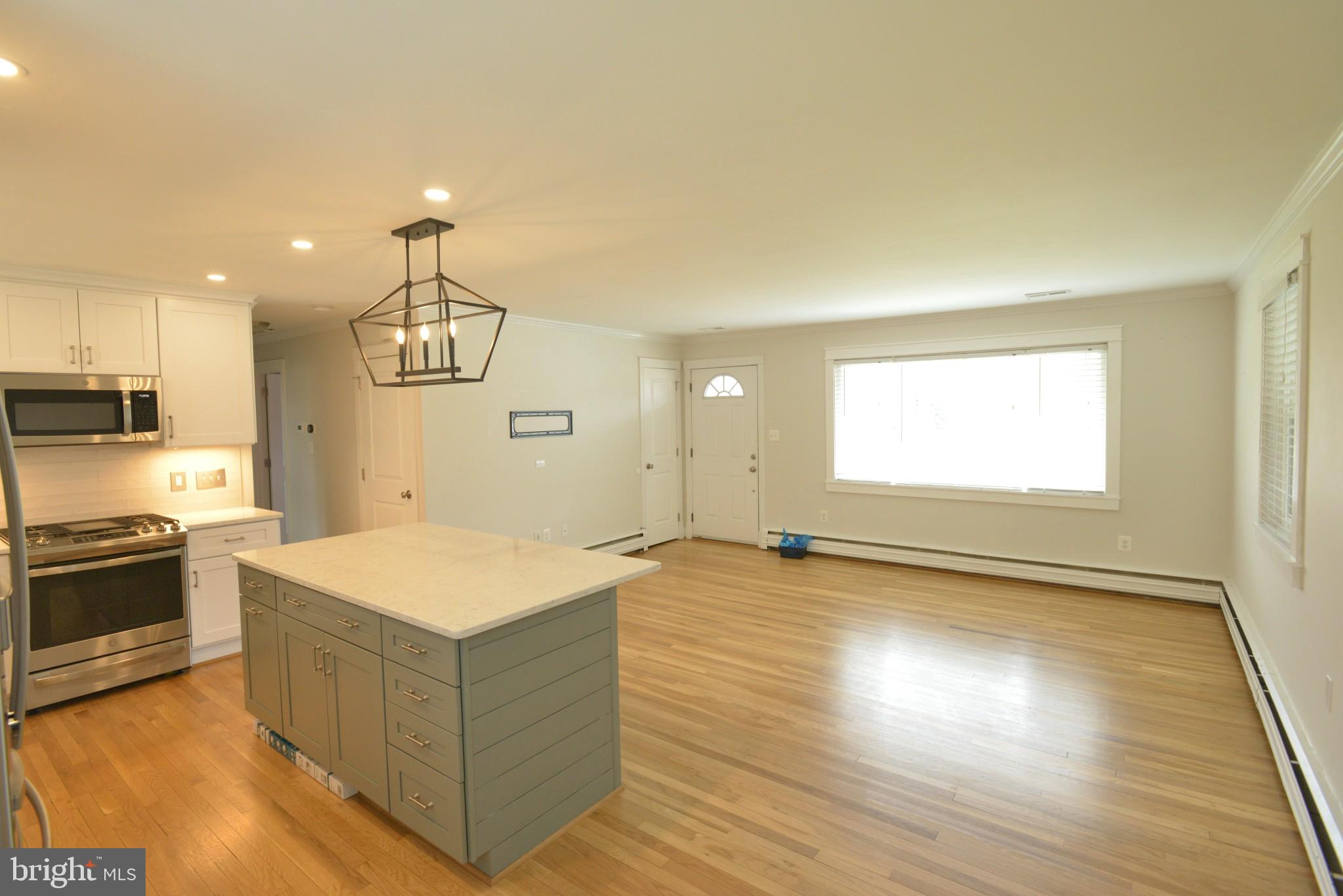 3817 Ren Road Fairfax, VA 22030 - Photo 5 of 19