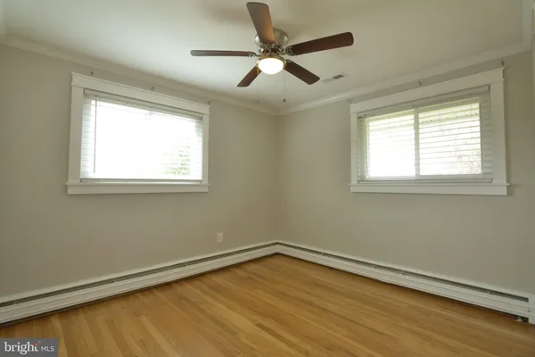 $3,575 | 3817 Ren Road, Fairfax, VA 22030