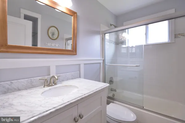 $3,575 | 3817 Ren Road, Fairfax, VA 22030