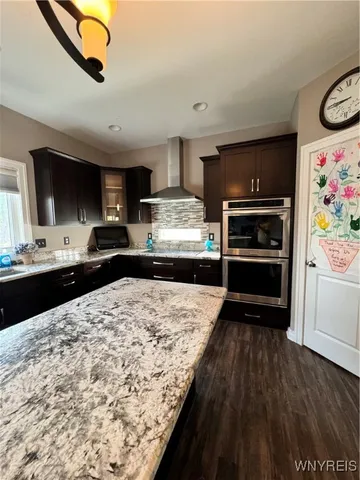 $599,000 | 586 Pavement Road, Lancaster, NY 14086