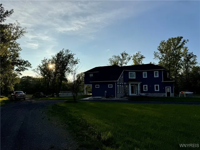 $599,000 | 586 Pavement Road, Lancaster, NY 14086