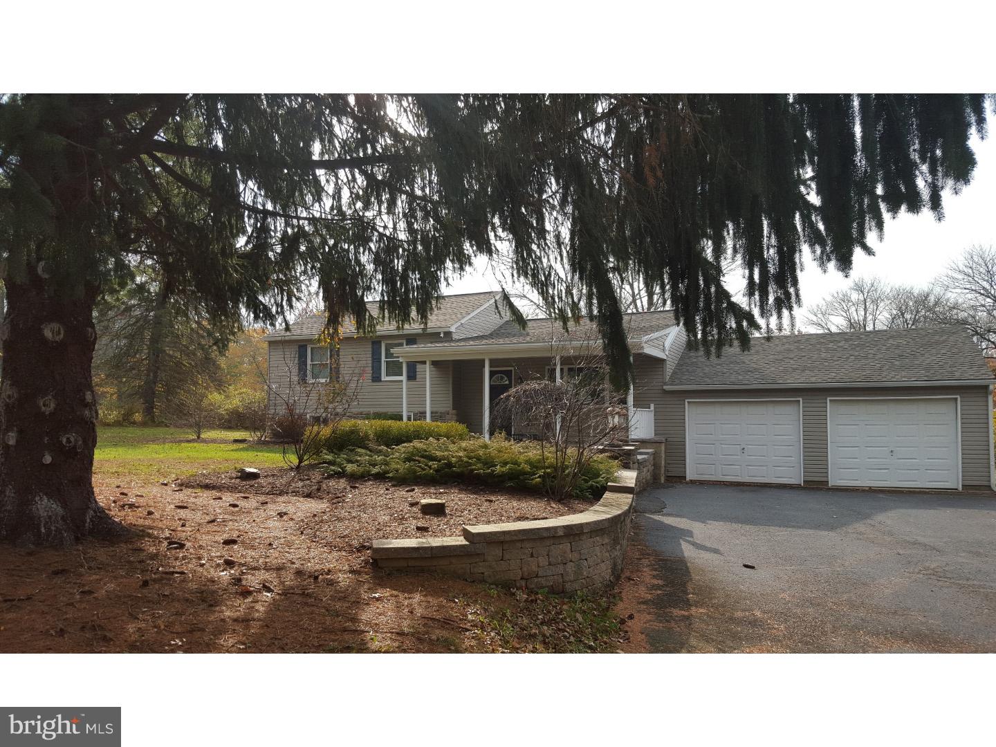 84 Sauerman Road Doylestown, PA 18901 - Photo 2 of 23