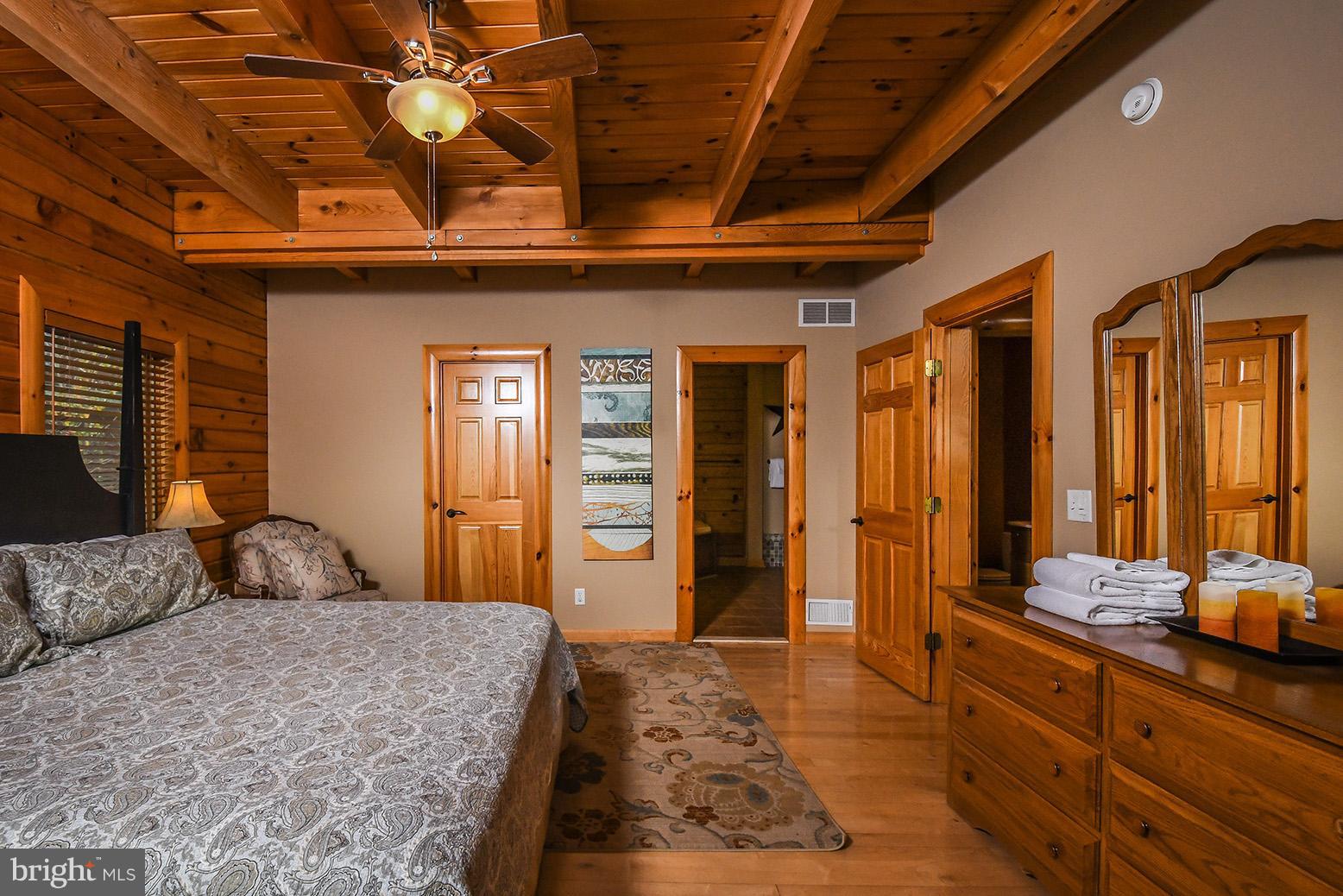 646 Mountaintop Road McHenry, MD 21541 - Photo 25 of 30 Bedroom