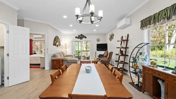 $415,000 | 10 Grace Lane, Unit 10, Moosup, CT 06354