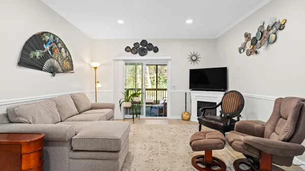 $415,000 | 10 Grace Lane, Unit 10, Moosup, CT 06354