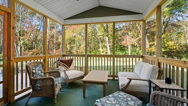 $415,000 | 10 Grace Lane, Unit 10, Moosup, CT 06354