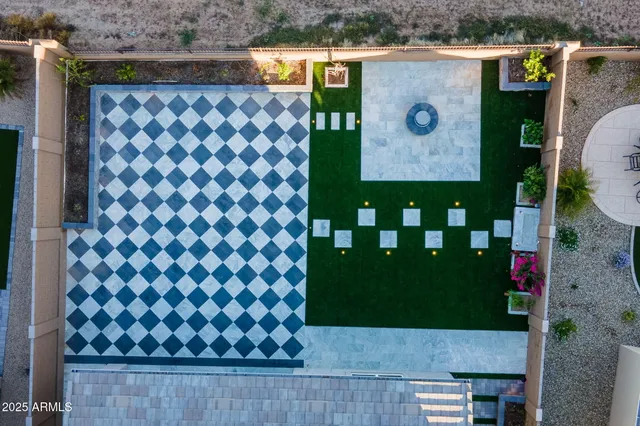 $1,365,000 | 21307 North 59th Terrace, Phoenix, AZ 85054