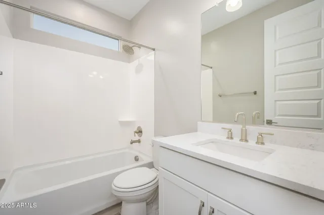 $1,365,000 | 21307 North 59th Terrace, Phoenix, AZ 85054