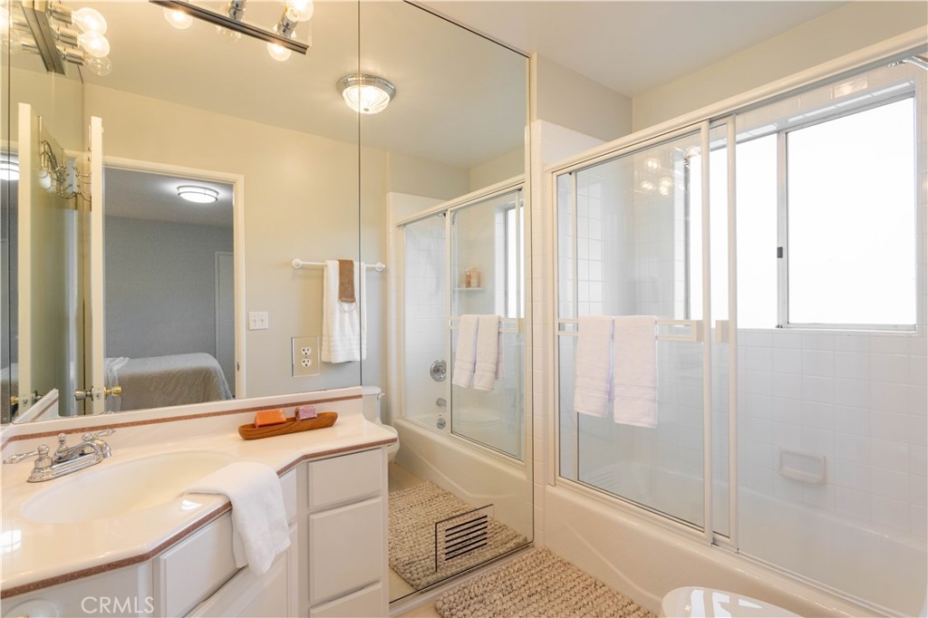 1001 Briarcliff Road Monrovia, CA 91016 - Photo 35 of 59