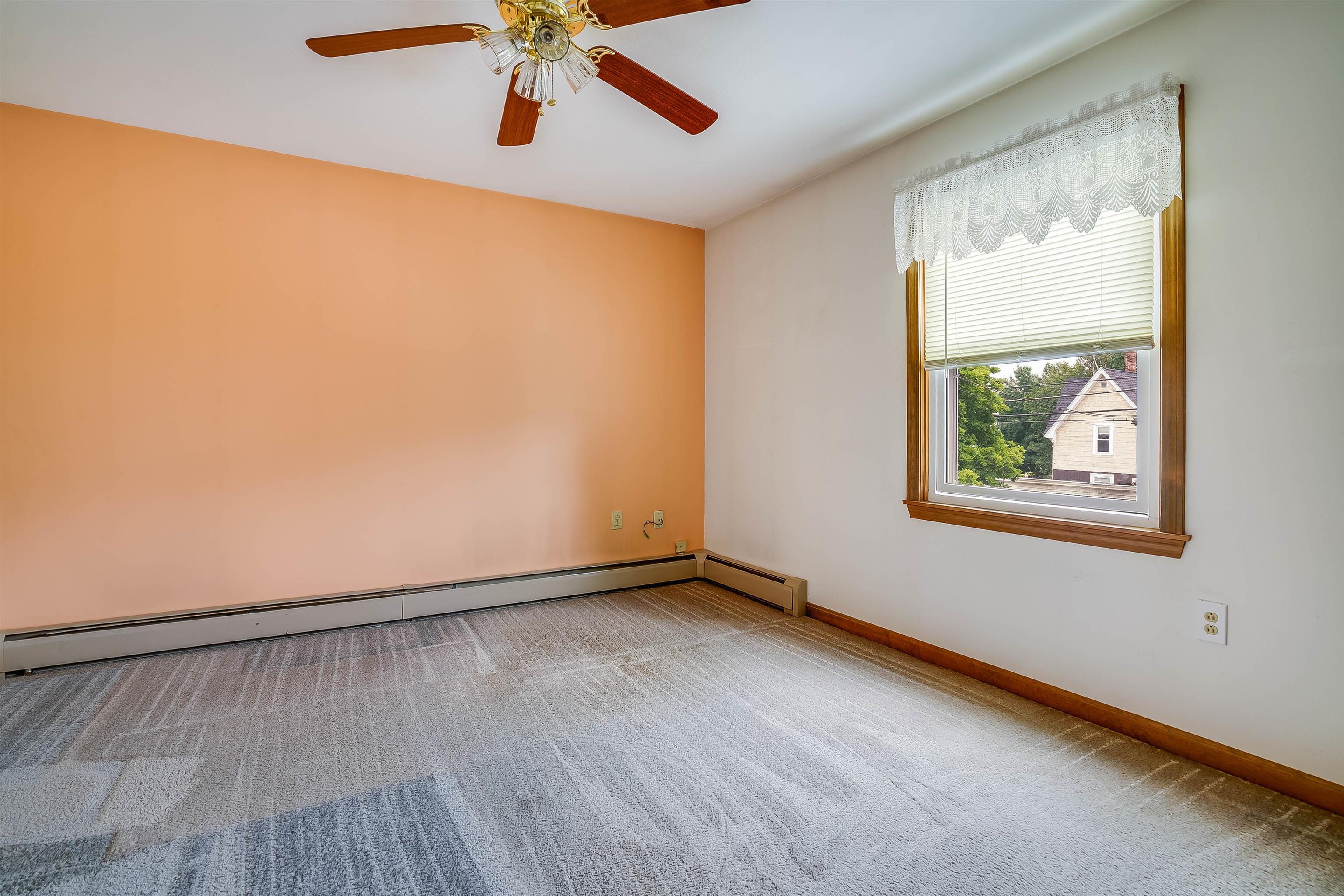 629 Montgomery Street Manchester, NH 03102 - Photo 29 of 40