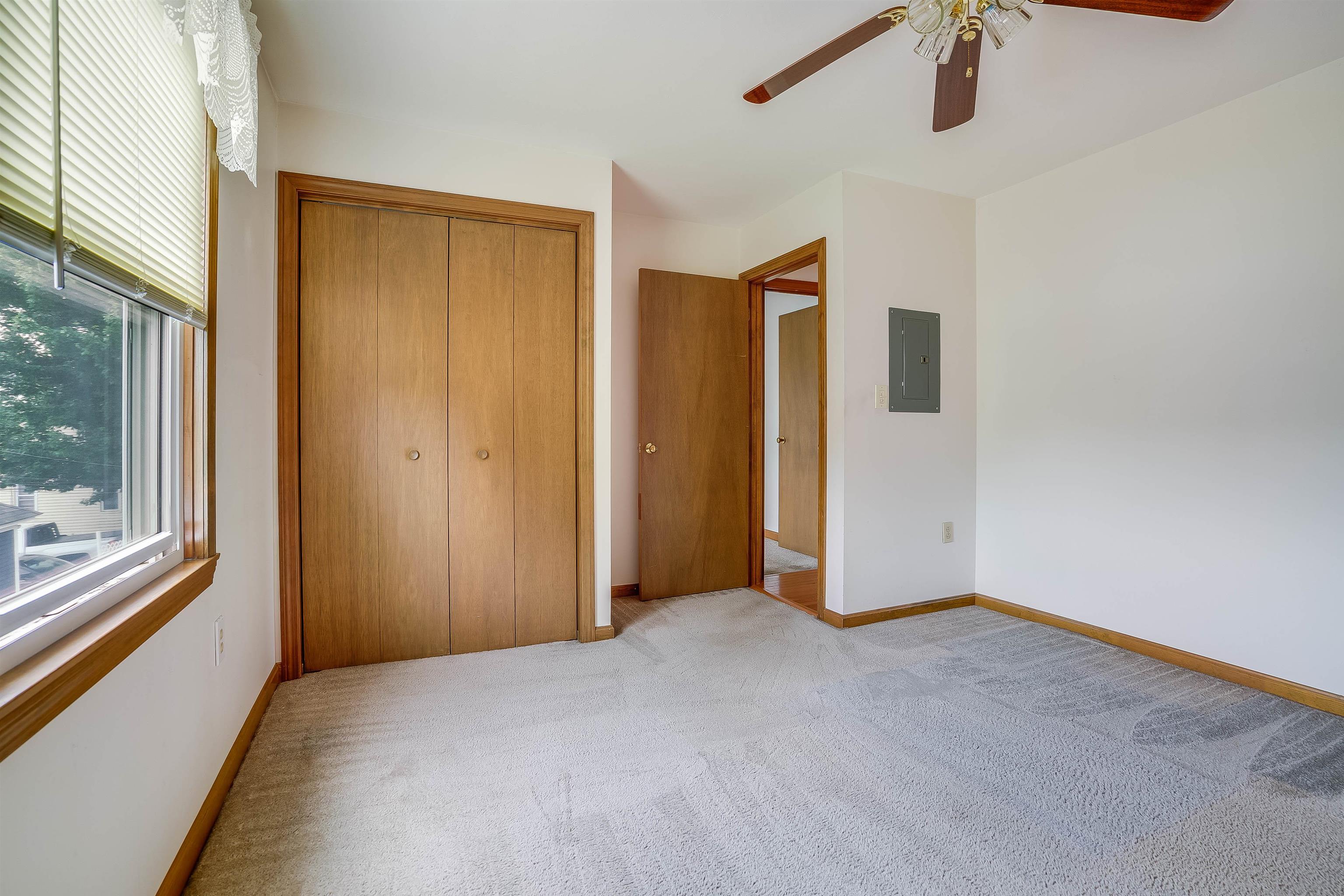 629 Montgomery Street Manchester, NH 03102 - Photo 30 of 40