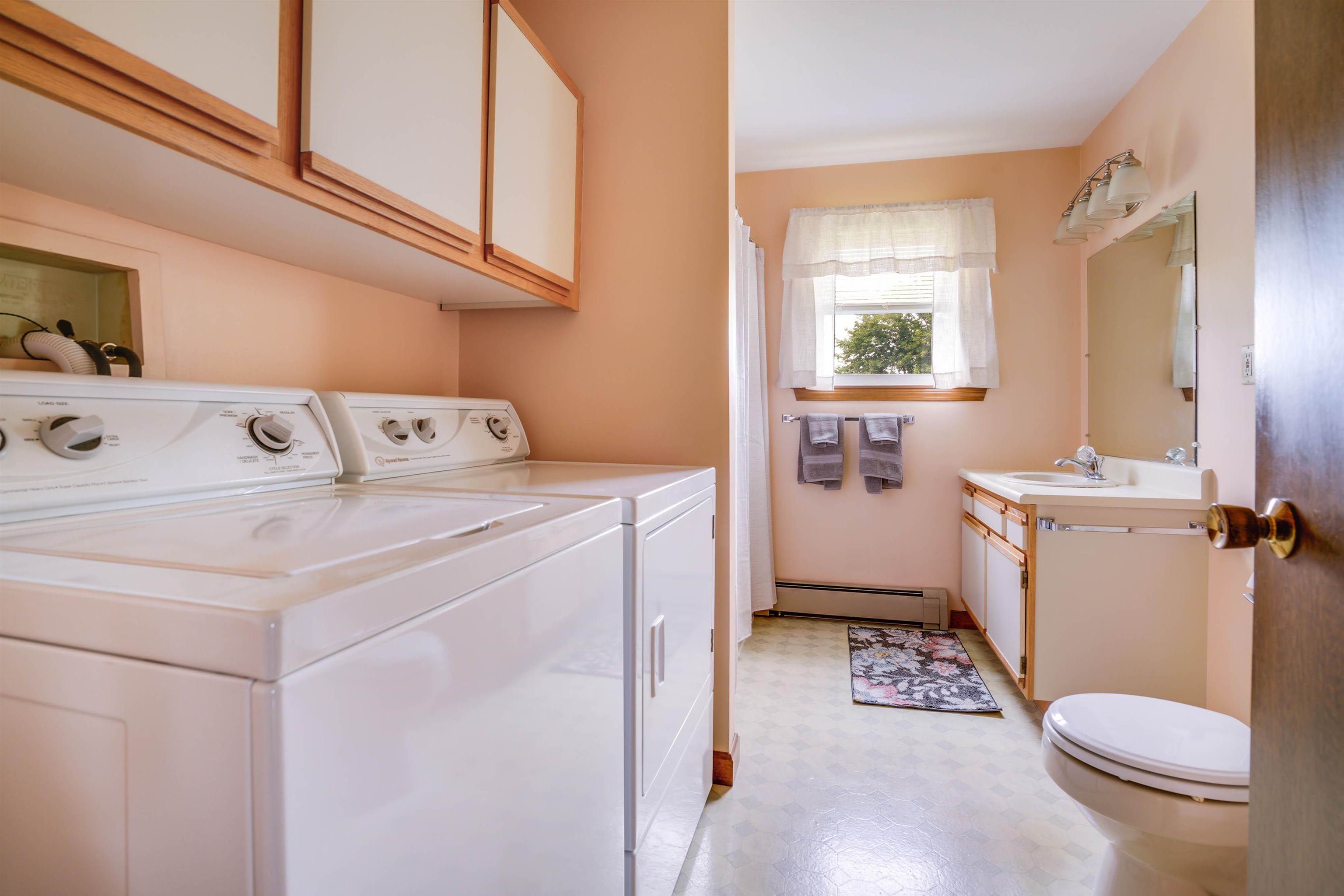 629 Montgomery Street Manchester, NH 03102 - Photo 31 of 40