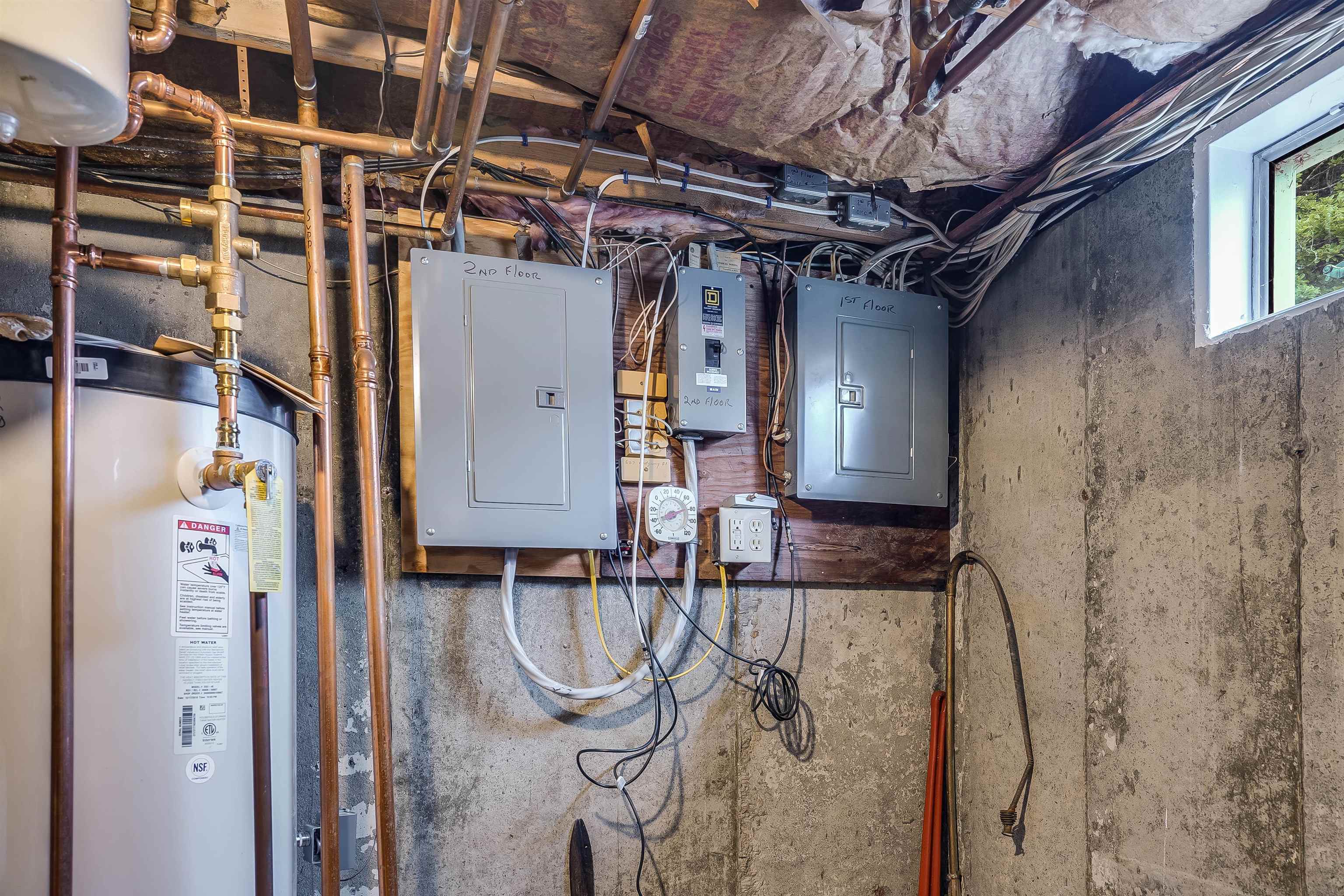 629 Montgomery Street Manchester, NH 03102 - Photo 34 of 40