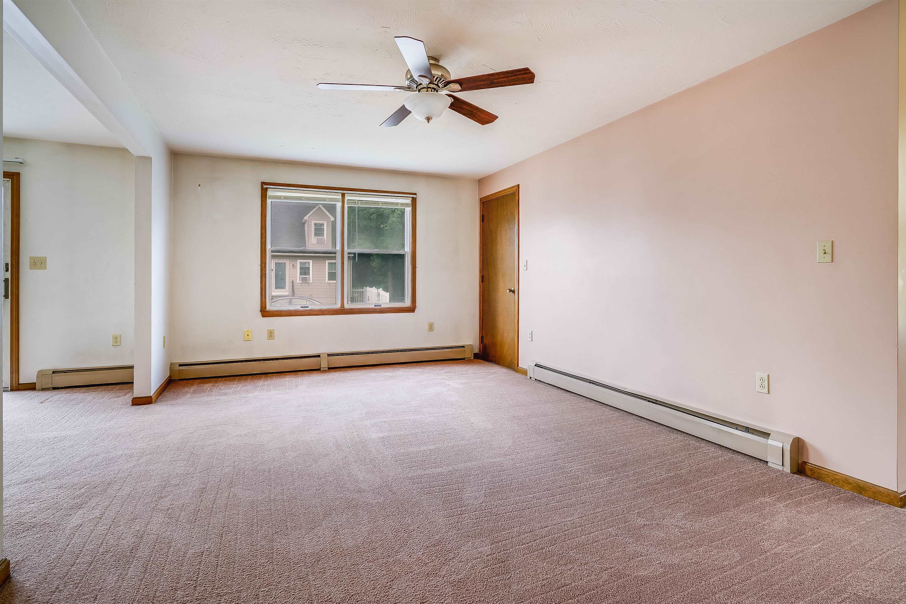 629 Montgomery Street Manchester, NH 03102 - Photo 38 of 40